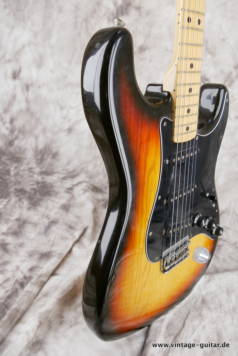 Fender Stratocaster_hardtail_sunburst_1980-005.JPG